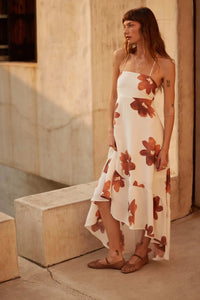 Beautiful Season Floral High-Low Ruffle Maxi Dress - ShopPromesa