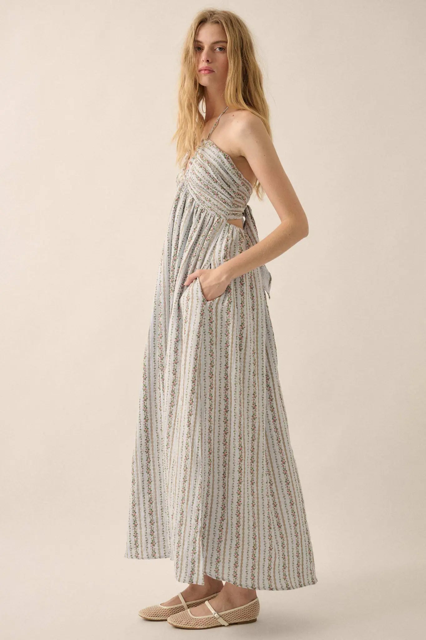 Trellis Blossoms Floral Gauze Halter Maxi Dress - ShopPromesa
