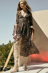 Boho Blossoms Floral Bell-Sleeve Midi Dress - ShopPromesa