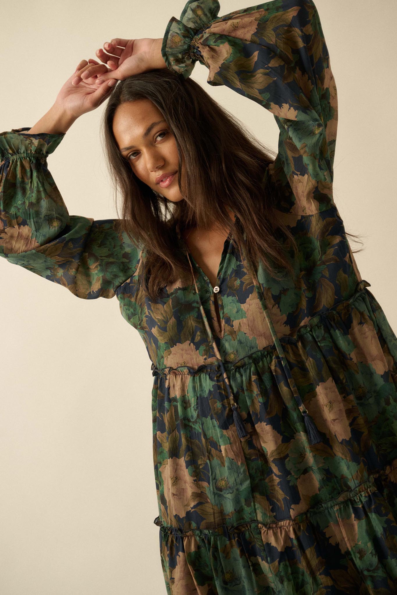 Potpourri Grove Tiered Floral Midi Prairie Dress - ShopPromesa