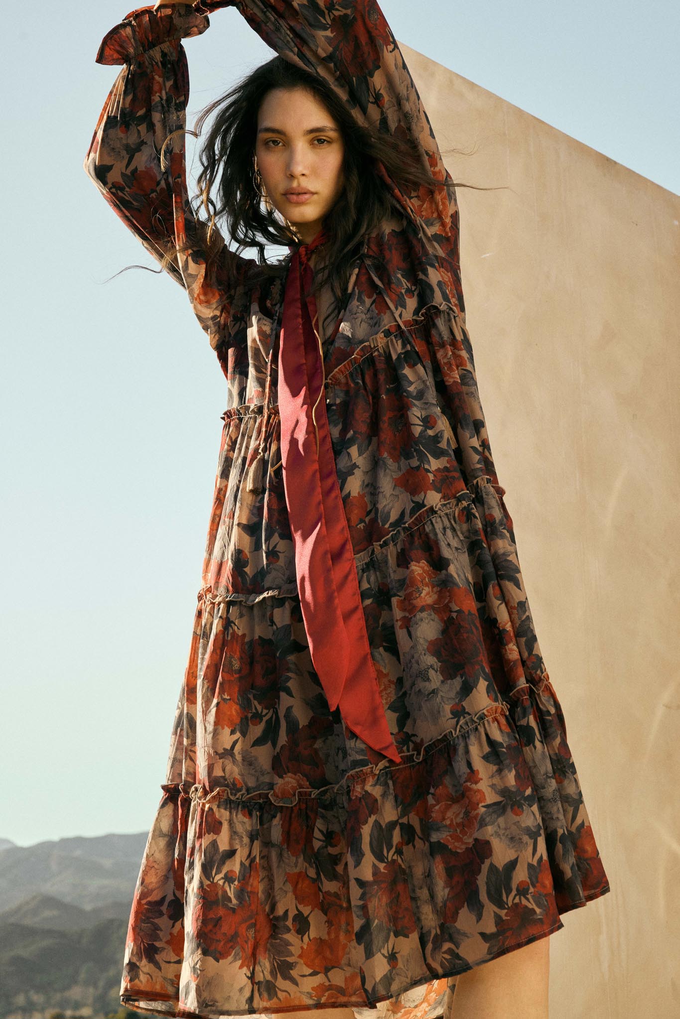 Potpourri Grove Tiered Floral Midi Prairie Dress - ShopPromesa