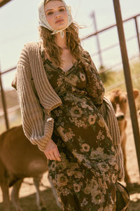 Wildflower Glen Floral Velvet-Trim Maxi Dress - ShopPromesa