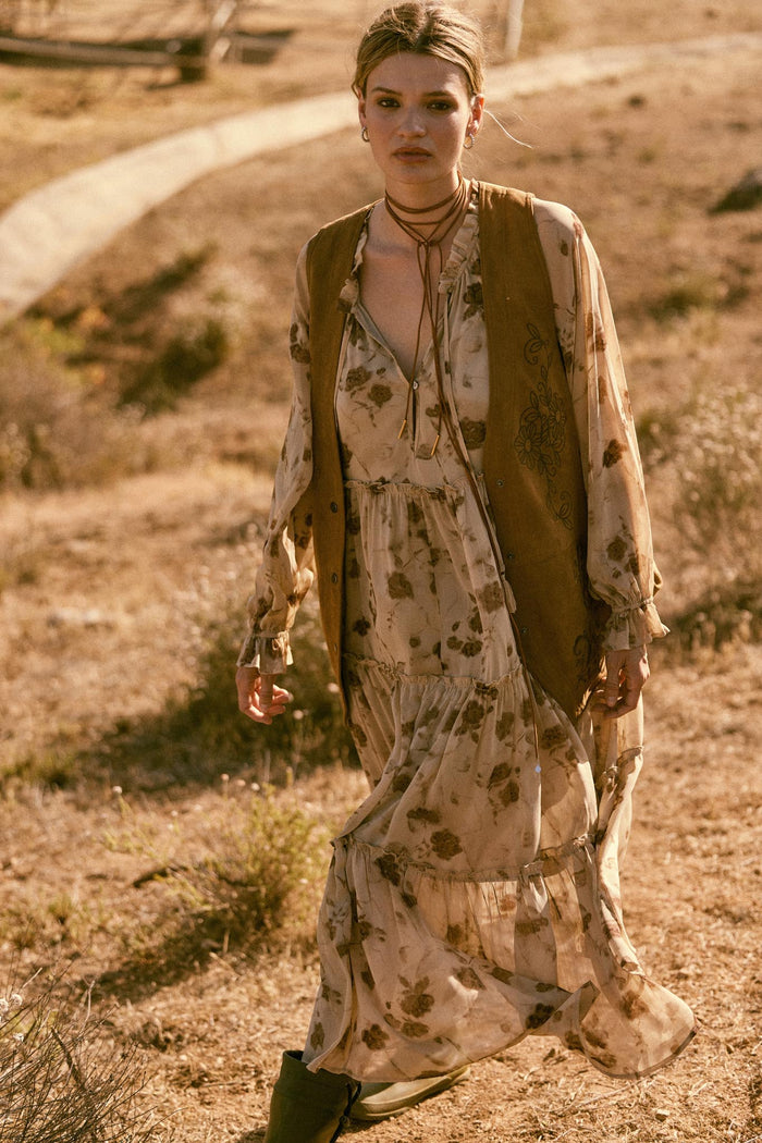 Faded Flowers Tiered Floral Midi Prairie Dress - ShopPromesa