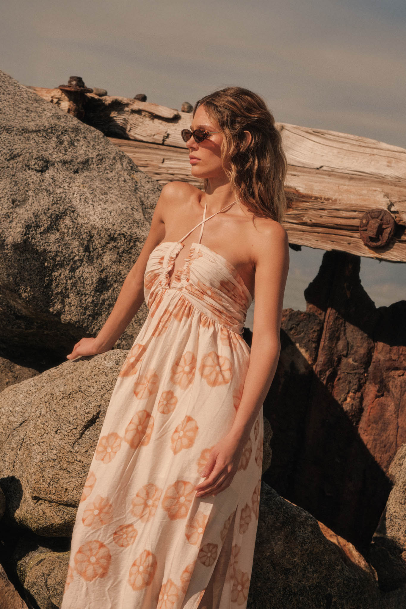 Summer Delight Floral Tie-Back Halter Maxi Dress - ShopPromesa