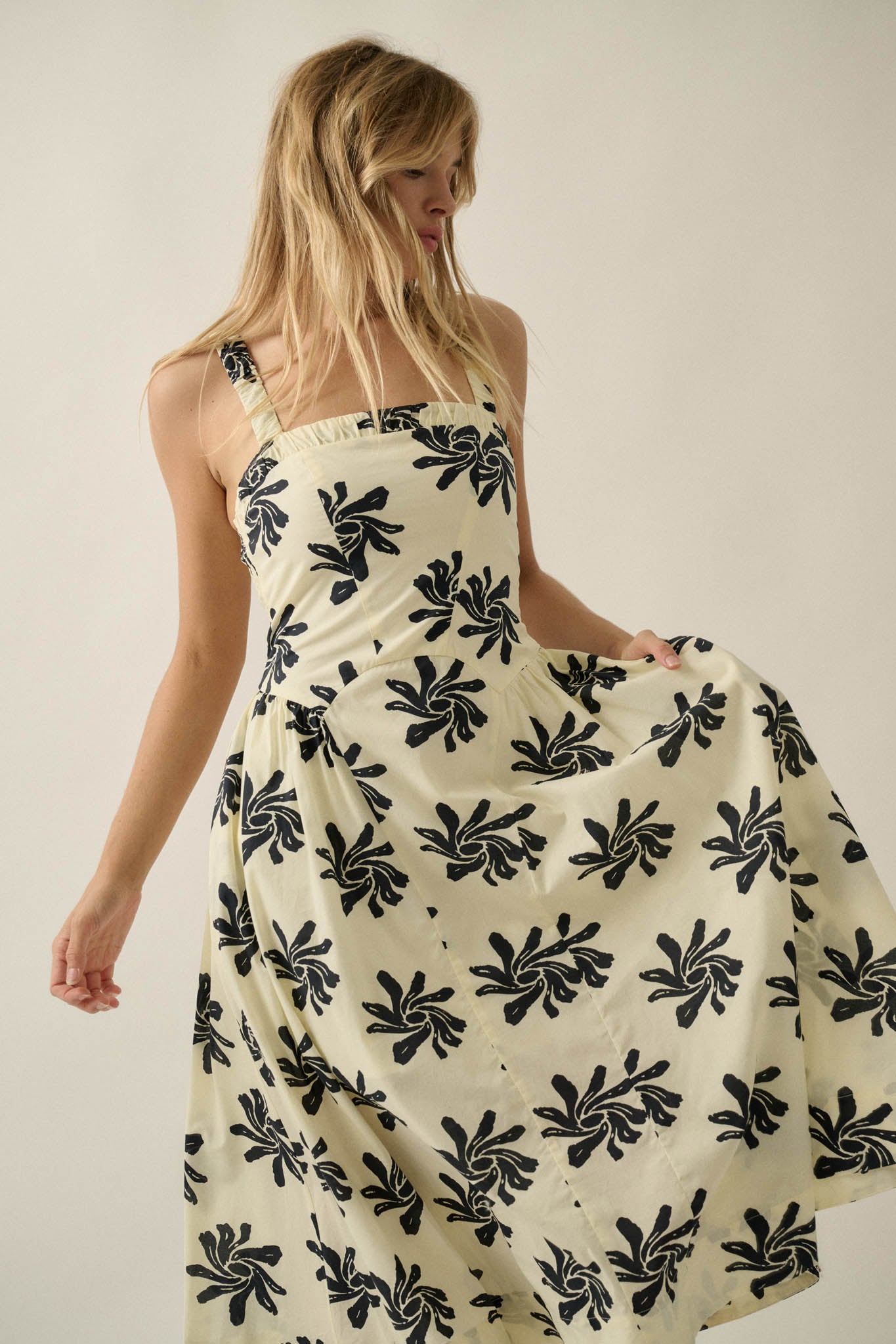 Twirling Blooms Floral-Print Pocket Midi Dress - ShopPromesa