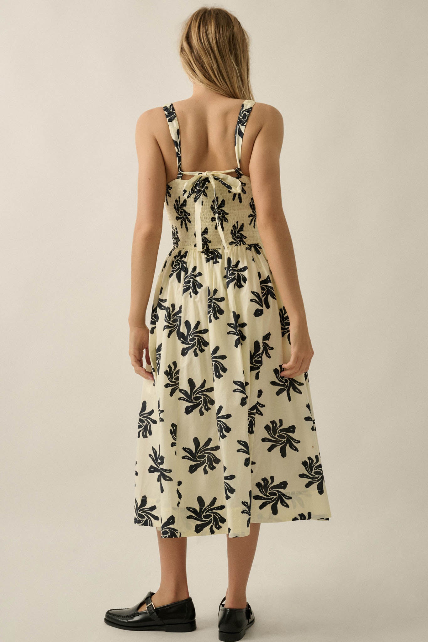 Twirling Blooms Floral-Print Pocket Midi Dress - ShopPromesa