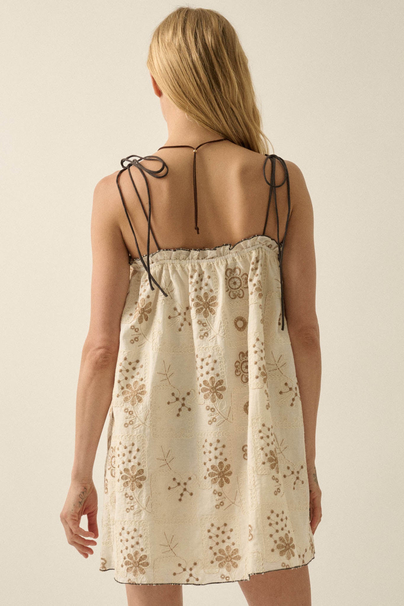 Folk Flowers Floral-Embroidered Babydoll Mini Dress - ShopPromesa