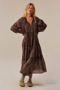 Paisley Prairie Bandana-Print Tiered Midi Dress - ShopPromesa