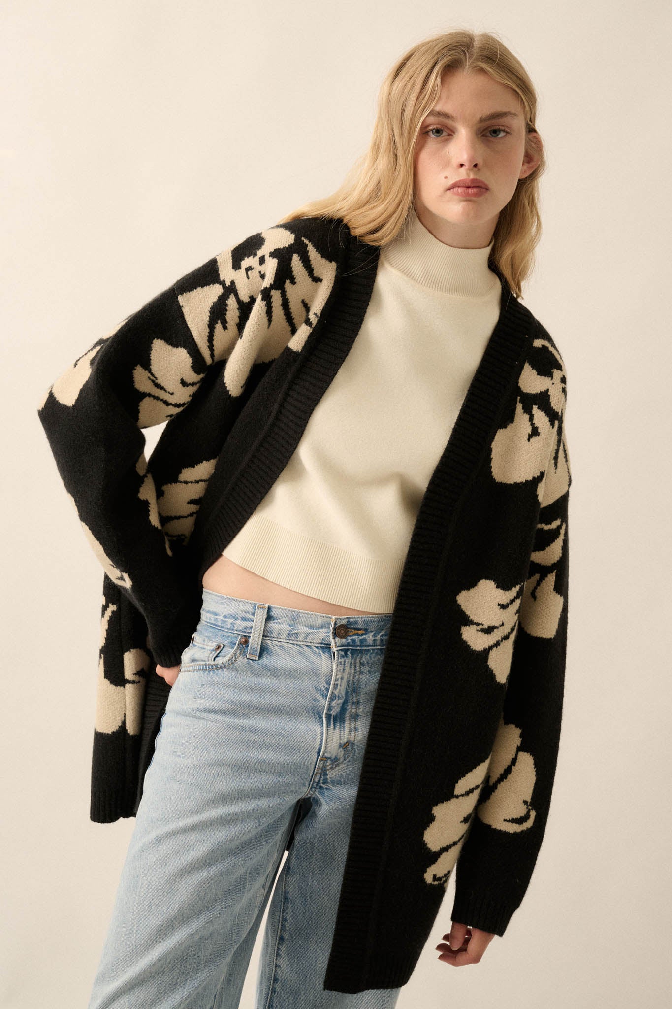 Comfy Blooms Floral Jacquard-Knit Open-Front Cardigan - ShopPromesa