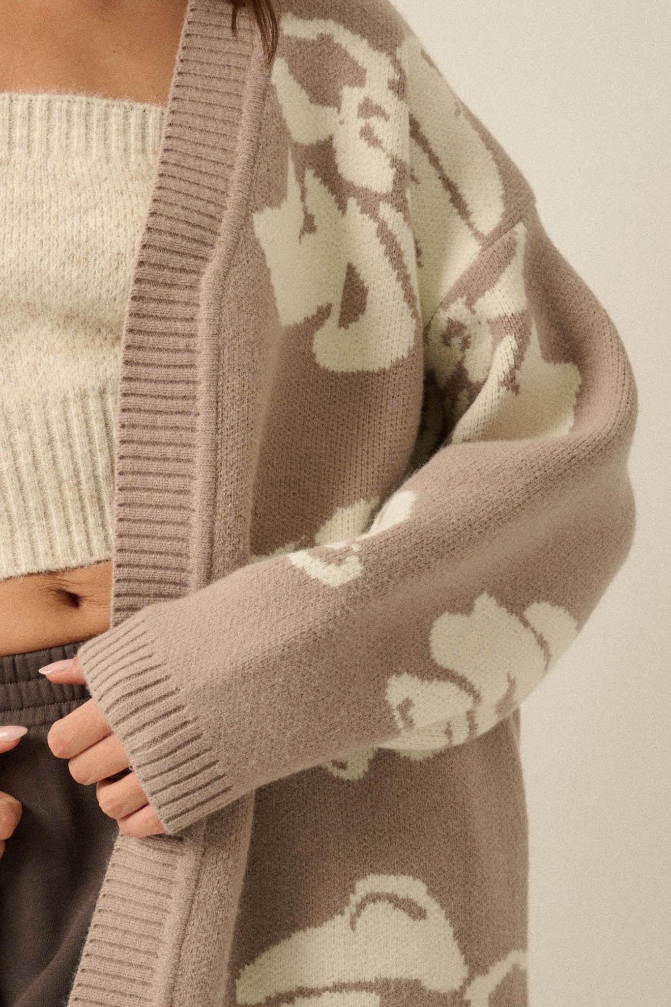 Comfy Blooms Floral Jacquard-Knit Open-Front Cardigan - ShopPromesa