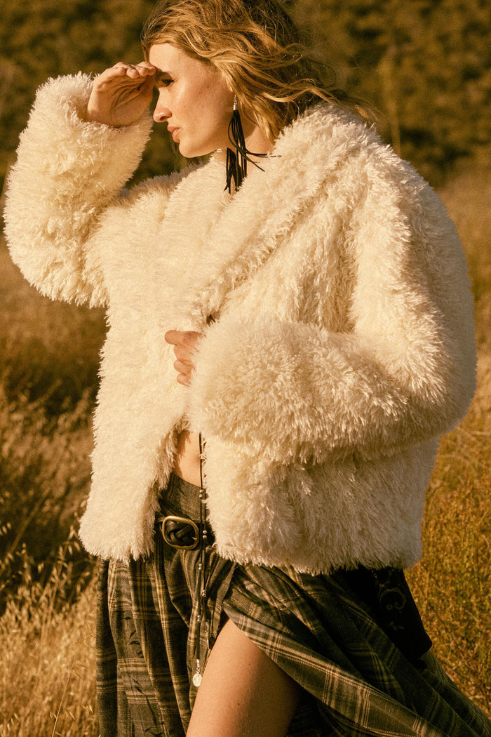 Plush Life Faux Fur Oversize Lapel Jacket - ShopPromesa