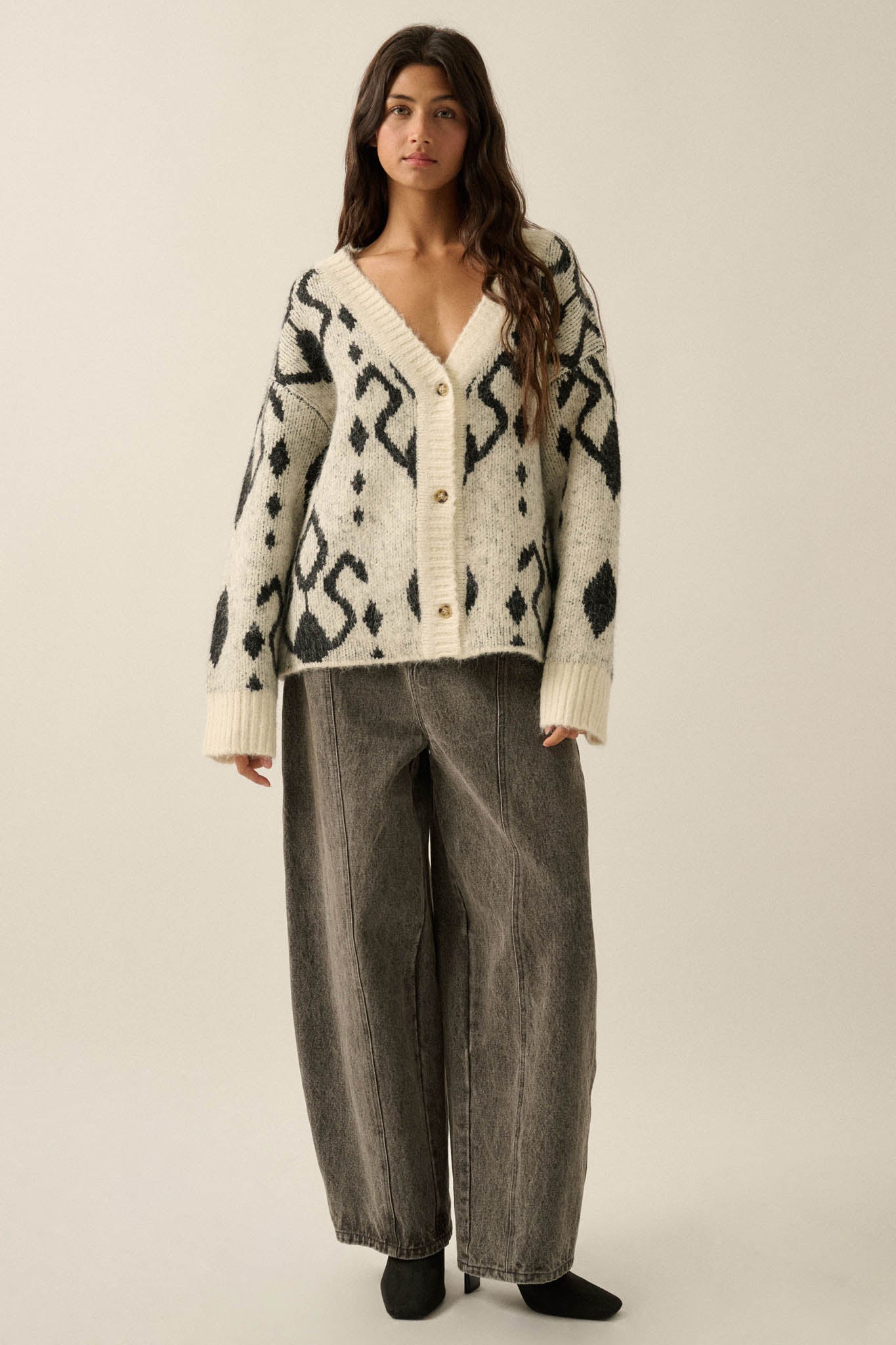 Bold Move Oversize Geometric Jacquard-Knit Cardigan - ShopPromesa