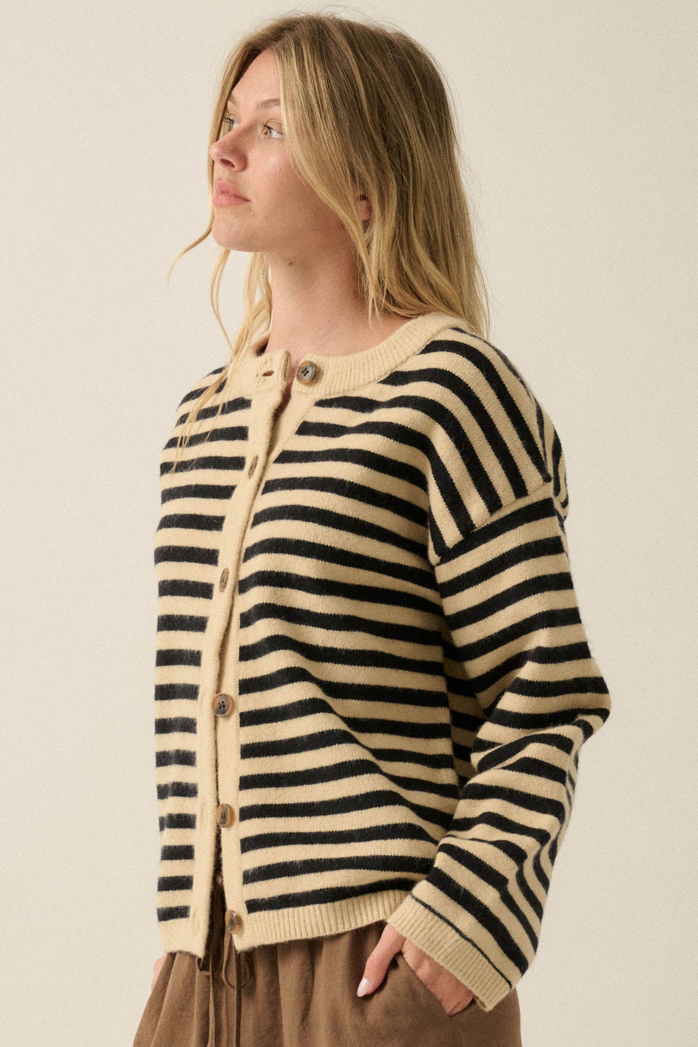 Broad Strokes Striped Knit Crewneck Button-Up Cardigan - ShopPromesa