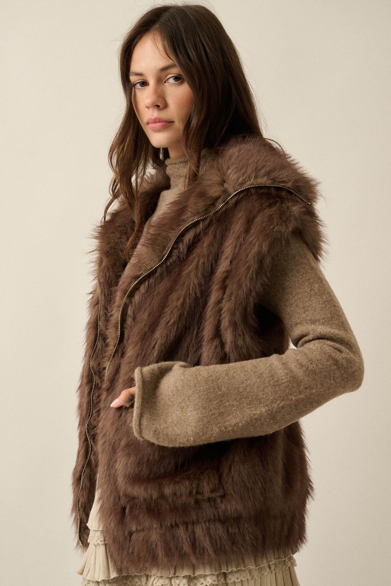 Call of the Wild Faux Fur Collared Pocket Vest - ShopPromesa