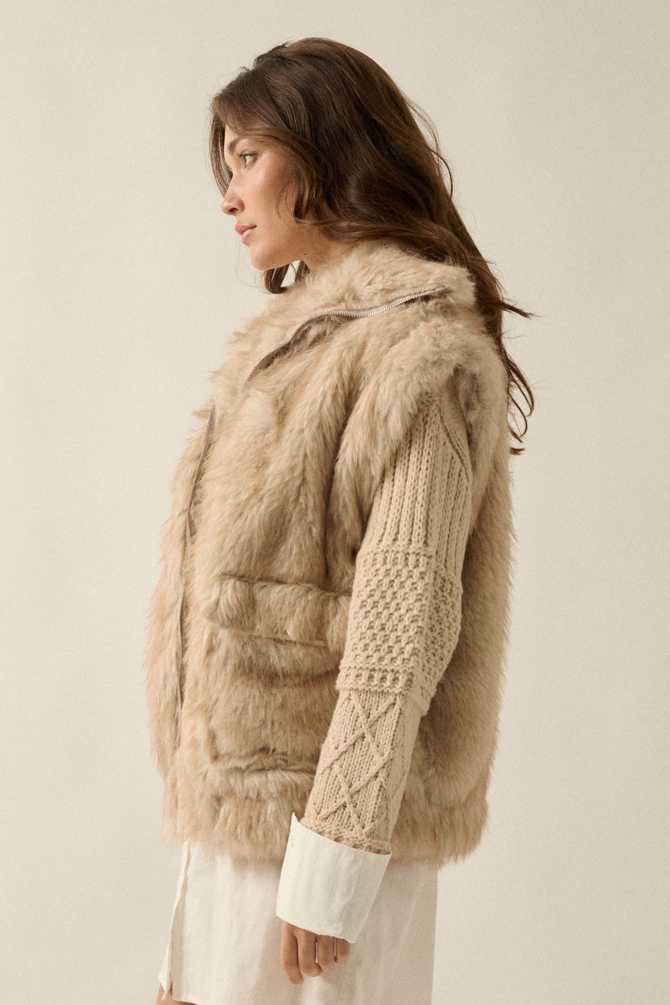 Call of the Wild Faux Fur Collared Pocket Vest - ShopPromesa