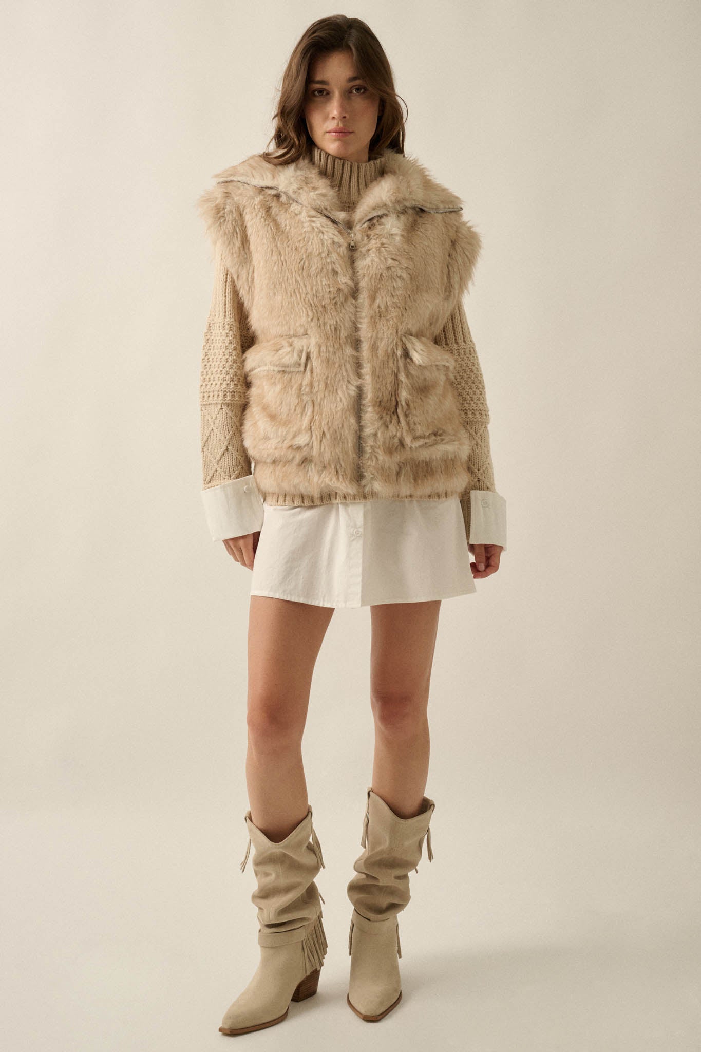 Call of the Wild Faux Fur Collared Pocket Vest - ShopPromesa