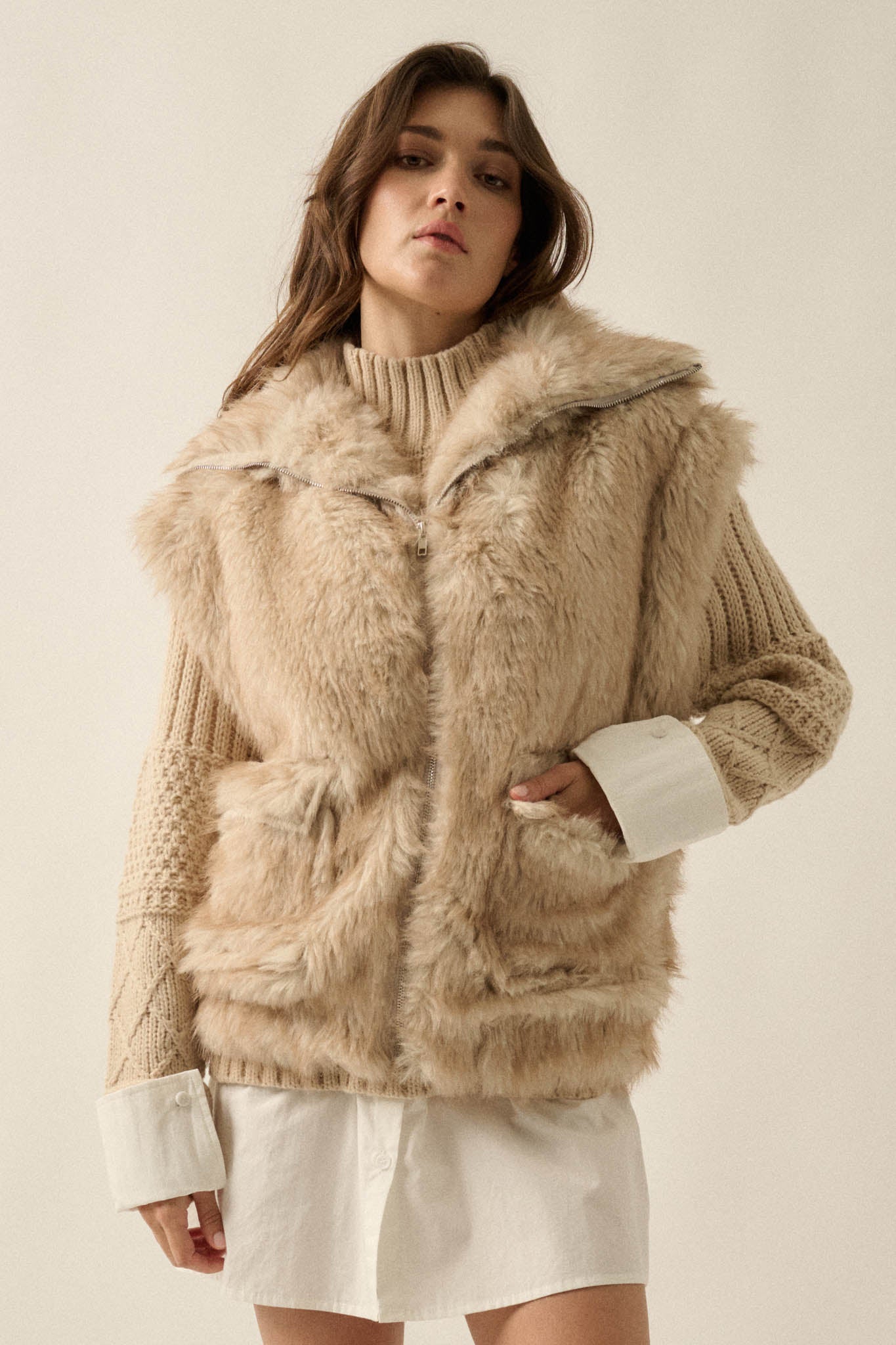 Call of the Wild Faux Fur Collared Pocket Vest - ShopPromesa