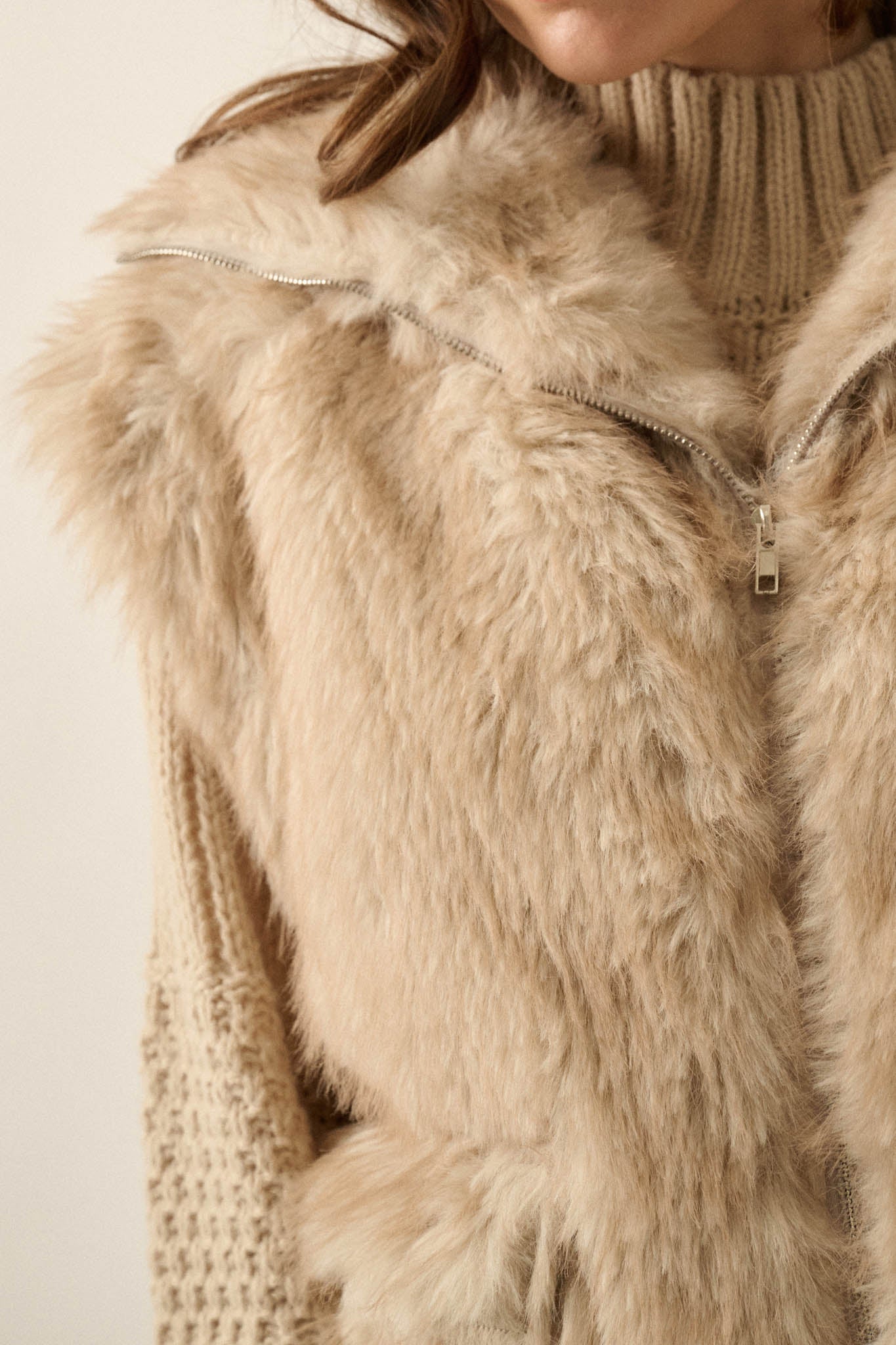 Call of the Wild Faux Fur Collared Pocket Vest - ShopPromesa
