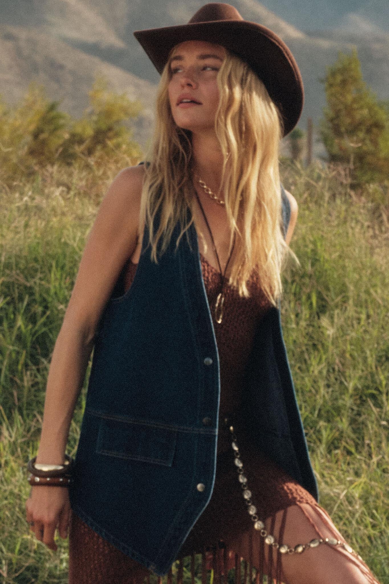 Days Go By Denim Snap-Front Vest - ShopPromesa