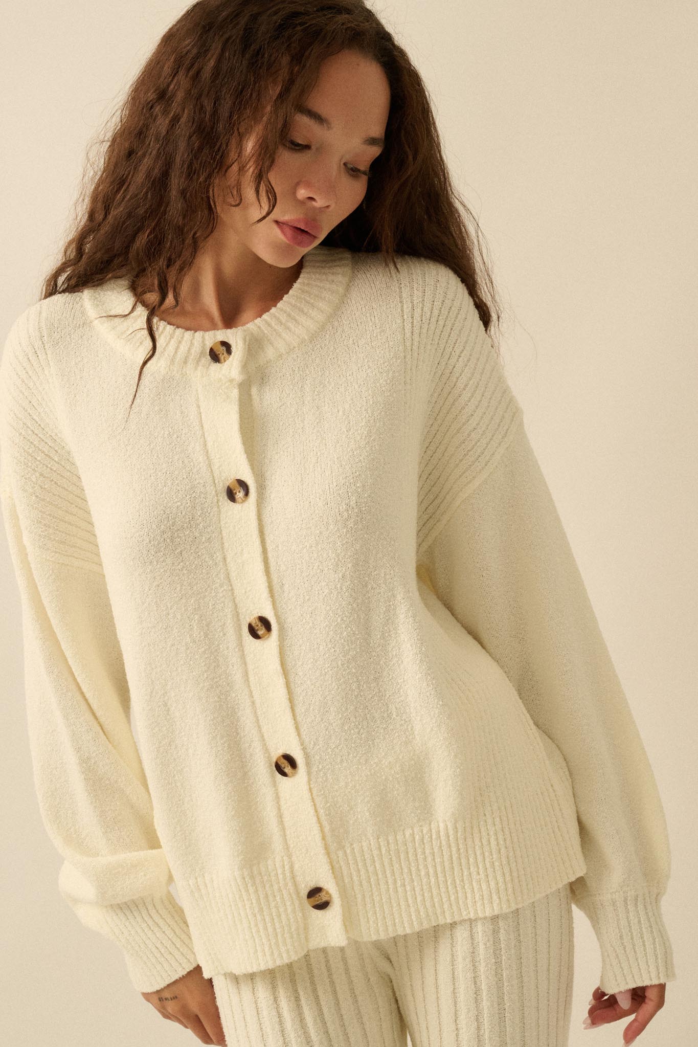 Promise the Label Textured Knit Buttoned Cardigan - ShopPromesa