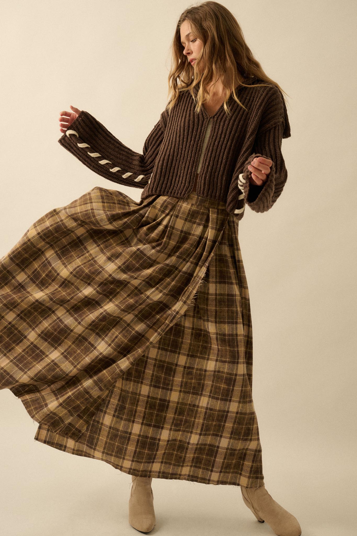 Stitch in Time Stitch-Detail Flap-Collar Cardigan - ShopPromesa