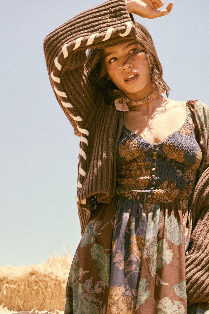 Stitch in Time Stitch-Detail Flap-Collar Cardigan - ShopPromesa