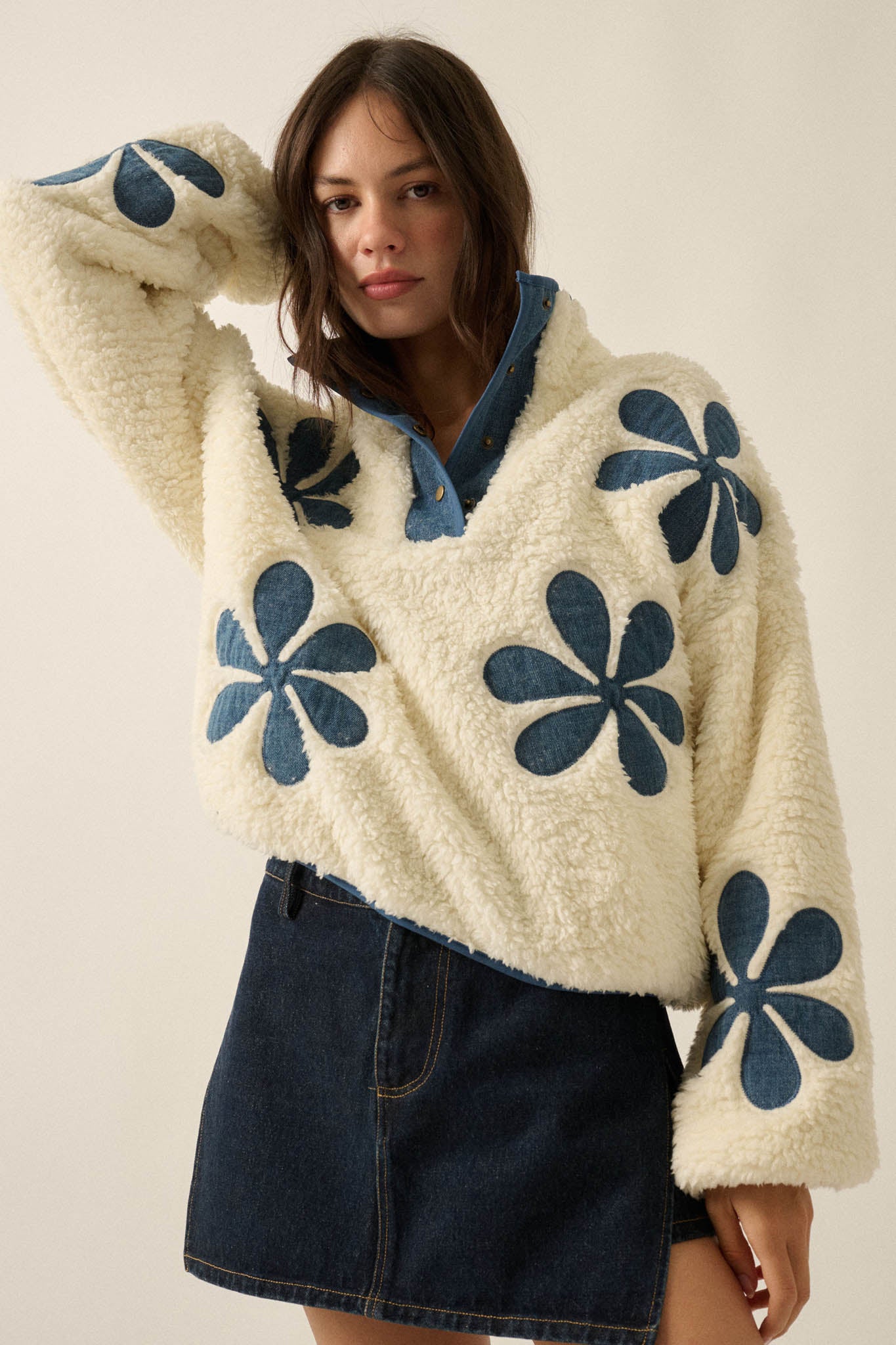 Darling Daisy Denim Flower Fleece Pullover Jacket - ShopPromesa