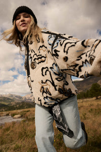 Modern Garden Abstract Floral Fleece Pullover Jacket - ShopPromesa