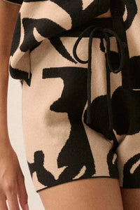 Bold Blooms Floral Jacquard Knit Sweater Shorts - ShopPromesa