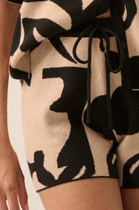 Bold Blooms Floral Jacquard Knit Sweater Shorts - ShopPromesa