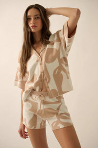 Bold Blooms Floral Jacquard Knit Sweater Shorts - ShopPromesa