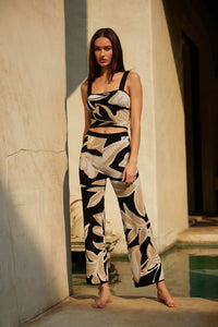 Jungle Vibes Tropical Jacquard Knit Pants - ShopPromesa