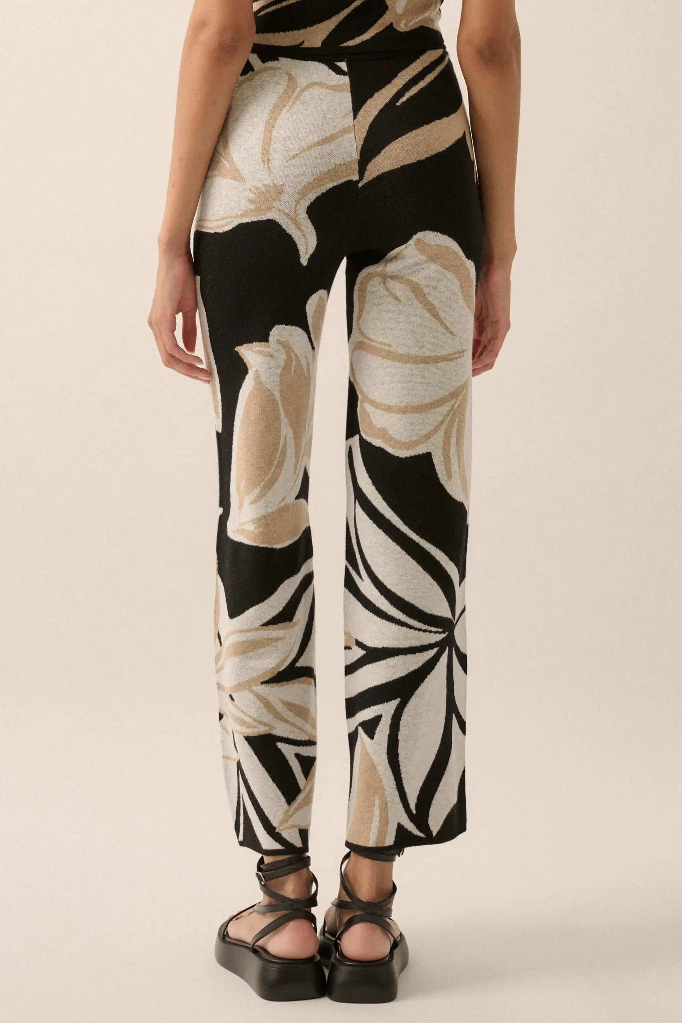 Jungle Vibes Tropical Jacquard Knit Pants - ShopPromesa
