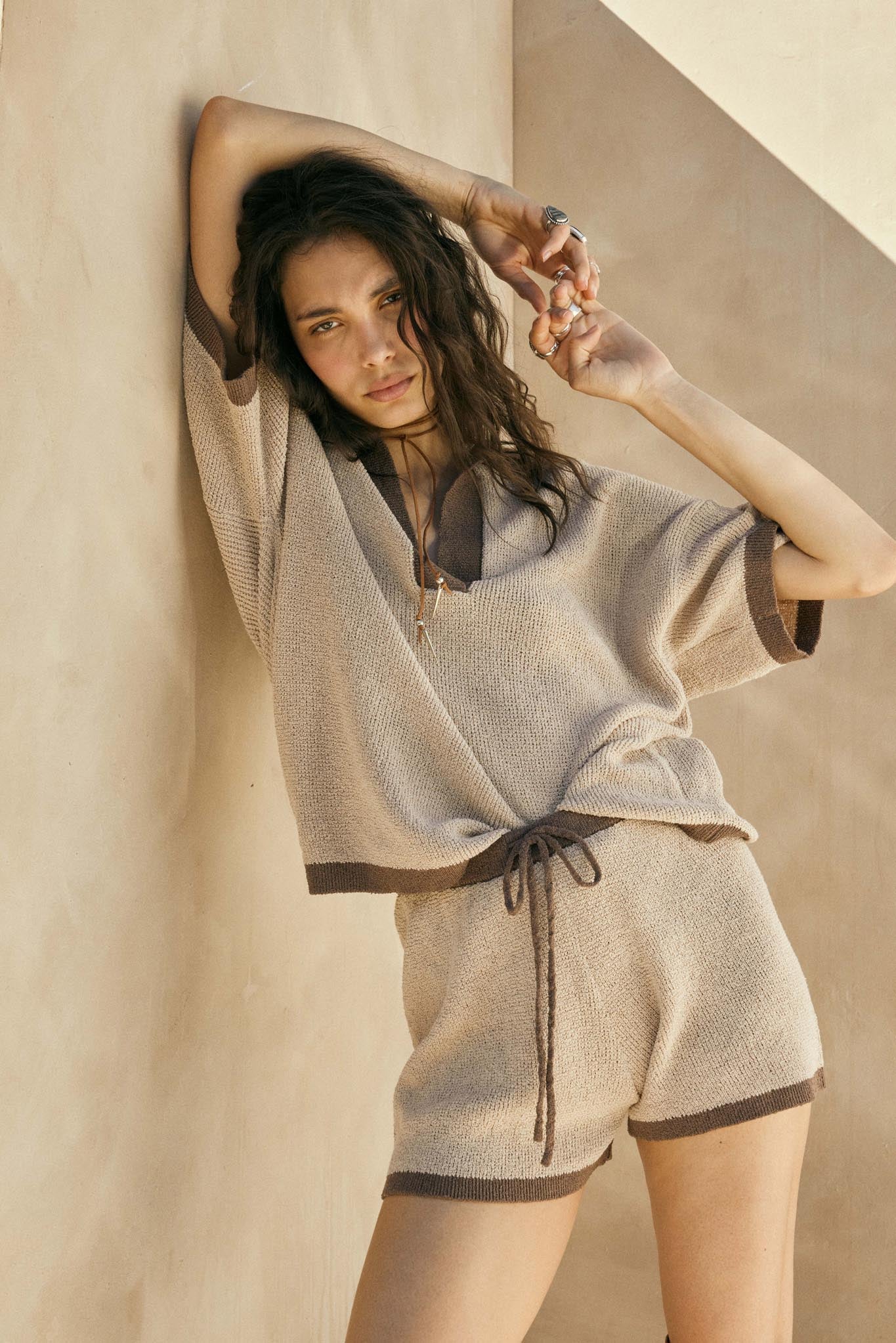 Easy Breezy Contrast Knit Drawstring Shorts - ShopPromesa