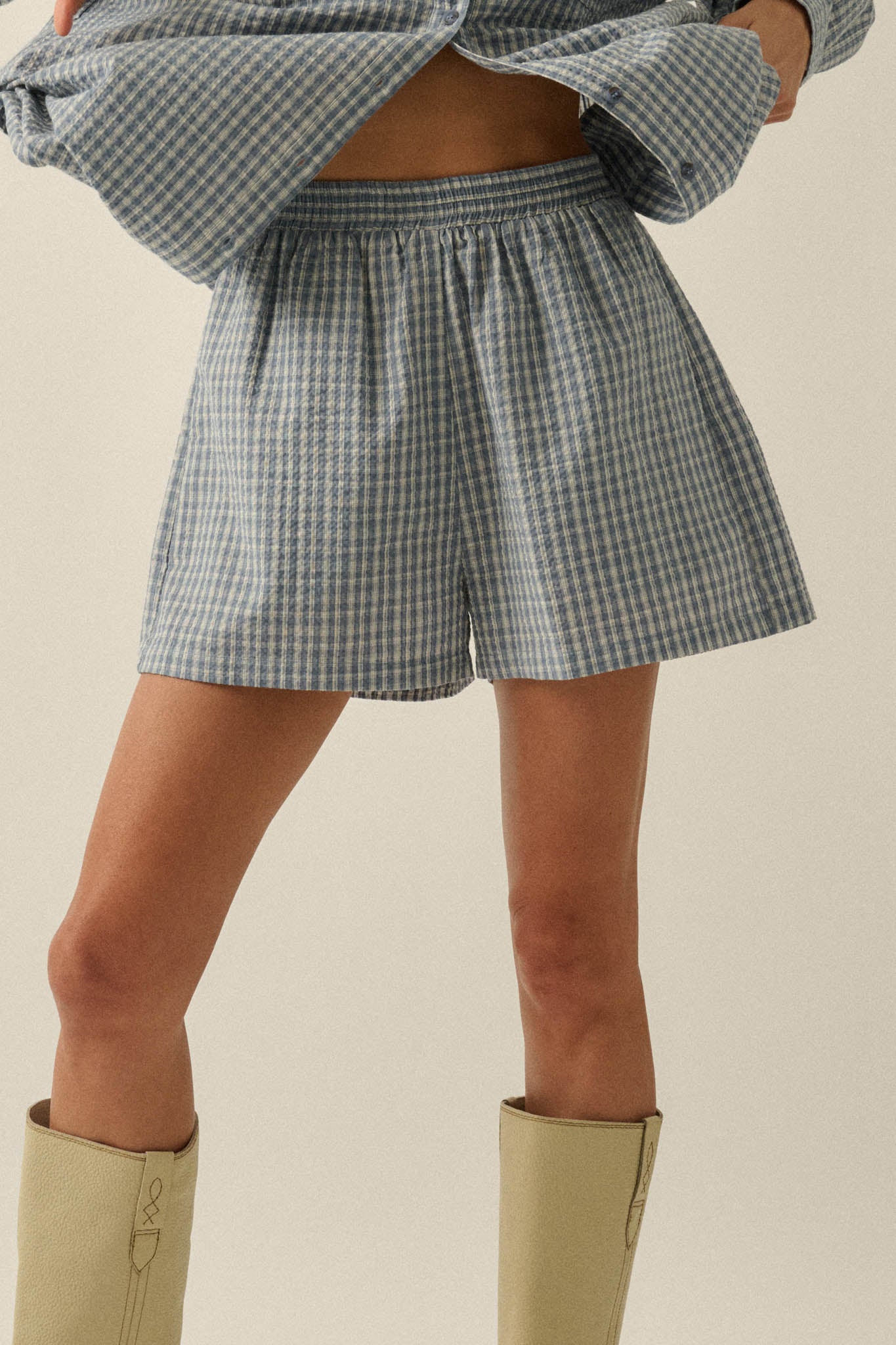 Sunny Sunday Plaid Seersucker Pleated Shorts - ShopPromesa