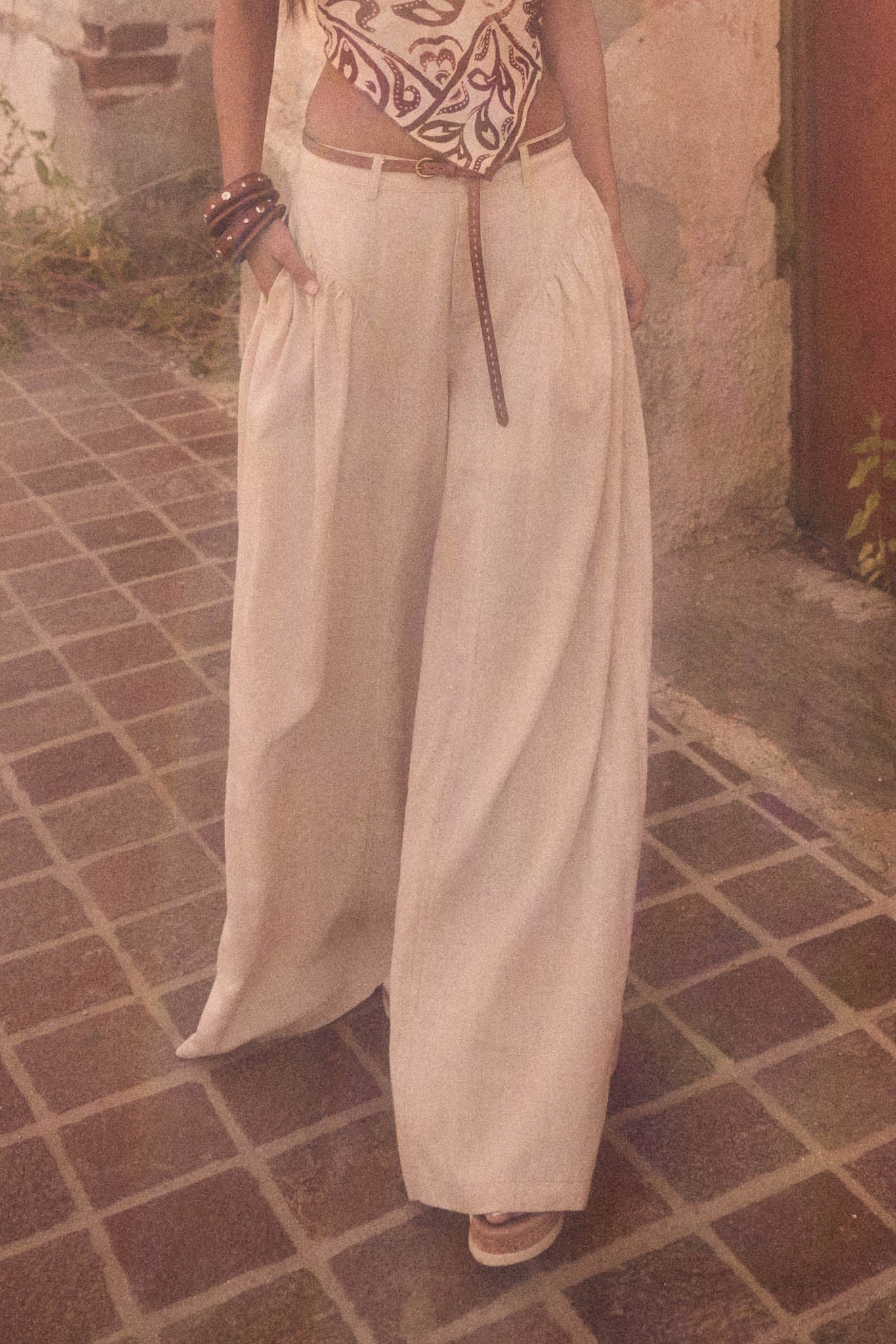 Natural Habitat Linen-Blend Gathered Wide-Leg Pants - ShopPromesa