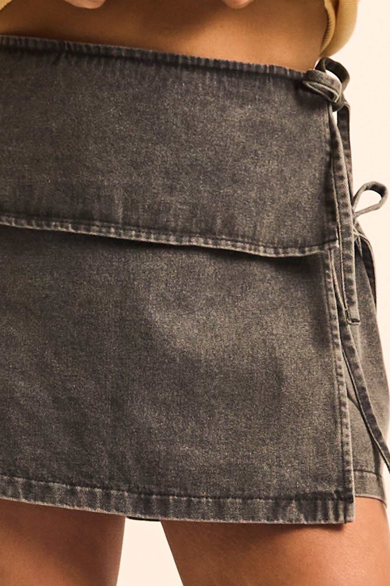 Stepping Out Washed Denim Wrap Side-Tie Mini Skort - ShopPromesa