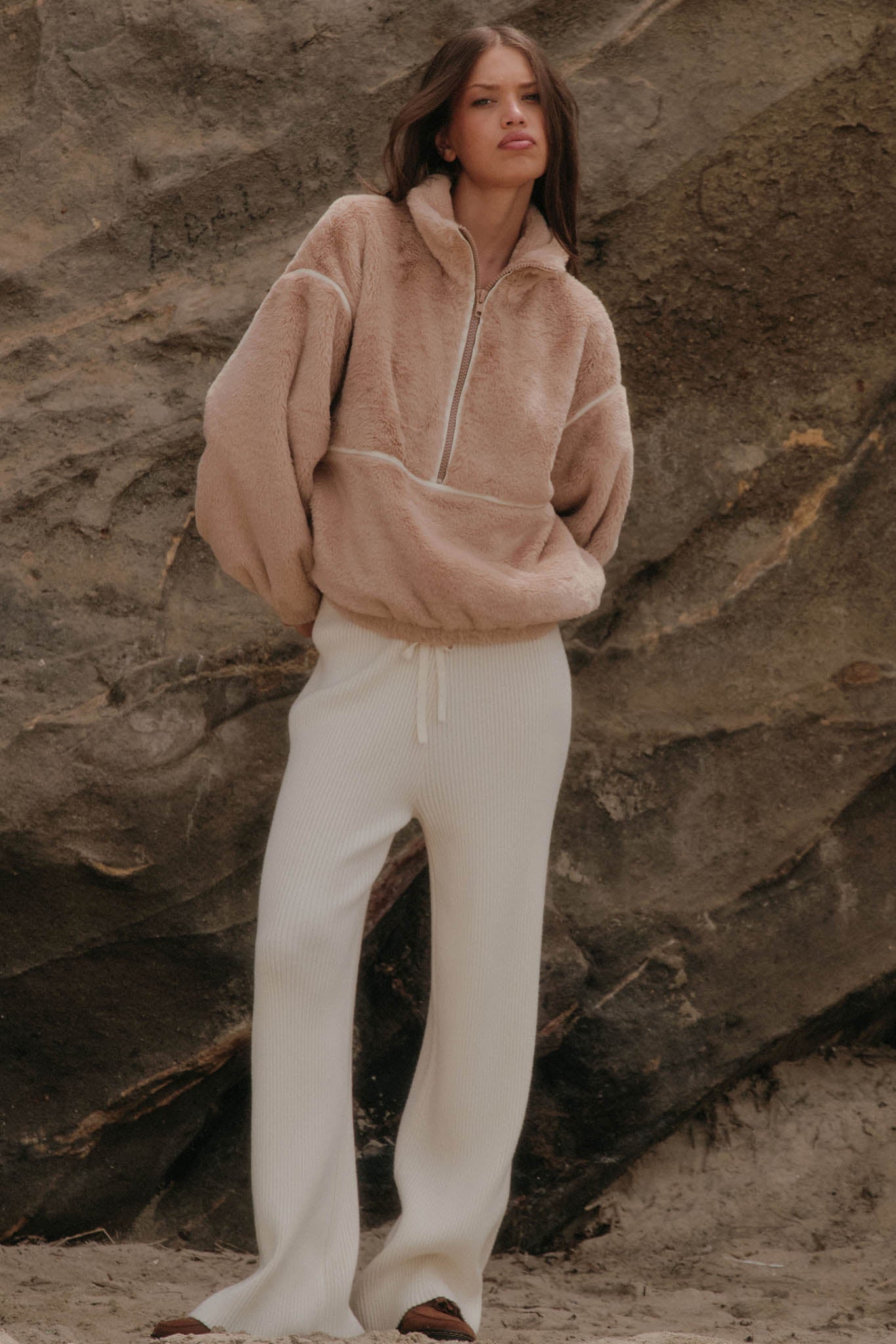 Downtown Lounge Ribbed Knit Drawstring Sweater Pants - ShopPromesa