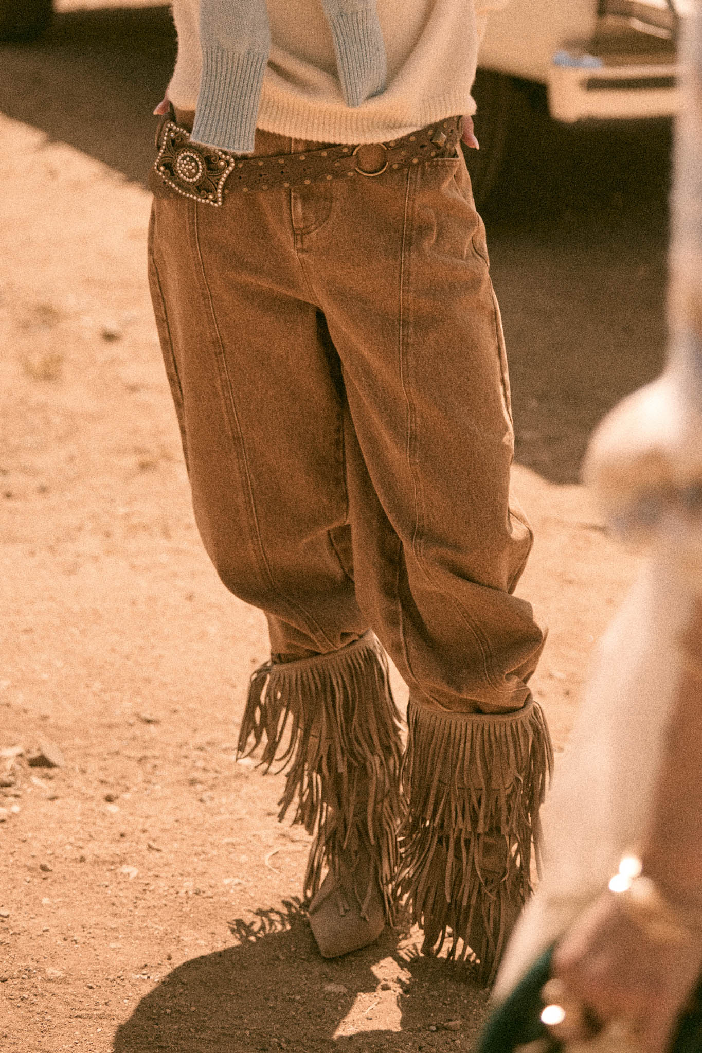 Great Strides Vintage-Wash Low-Rise Barrel Jeans - ShopPromesa