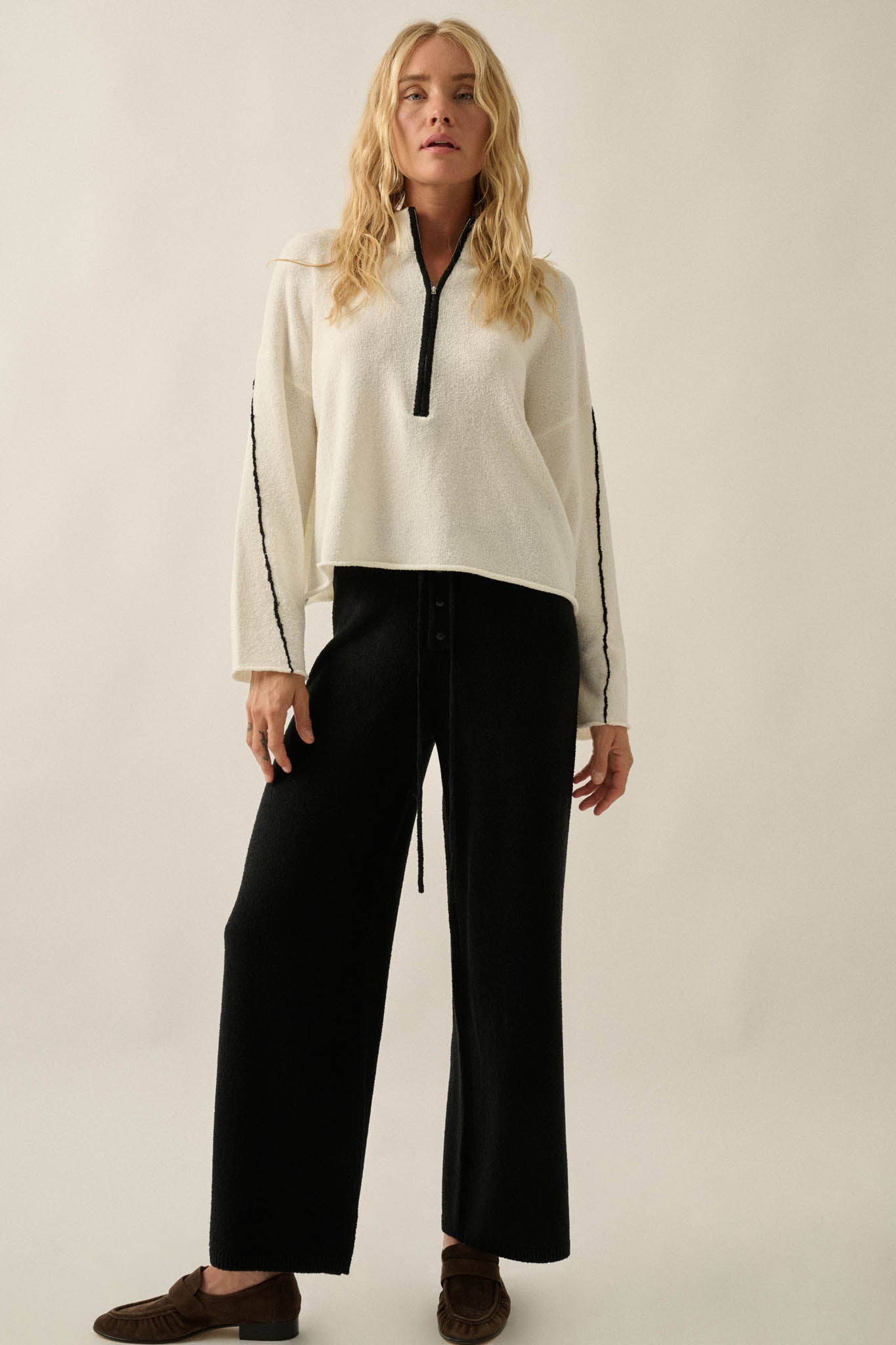 Promise the Label Textured Split-Hem Sweater Pants