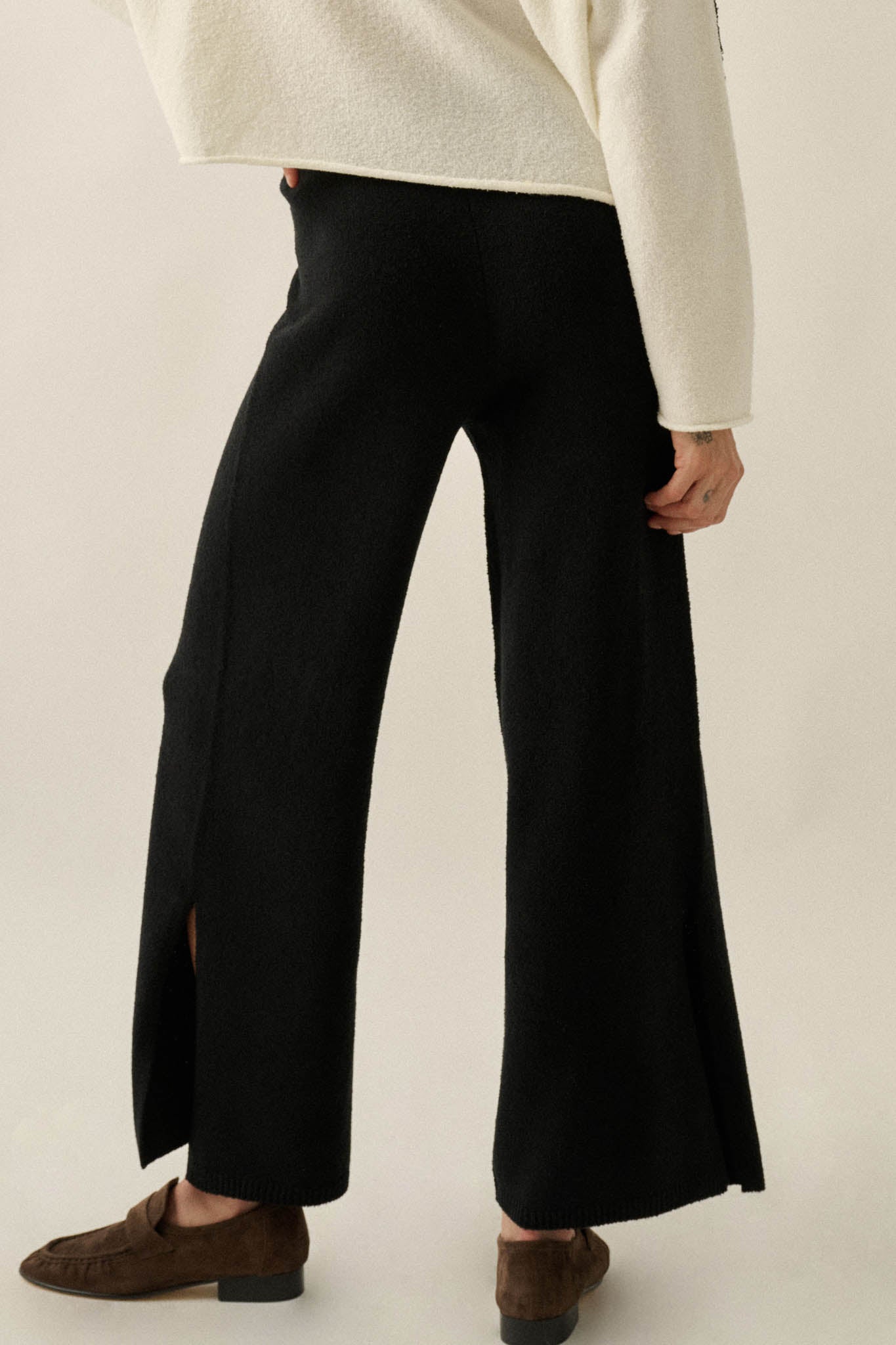 Promise the Label Textured Split-Hem Sweater Pants