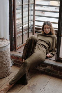 Promise the Label Textured Split-Hem Sweater Pants - ShopPromesa
