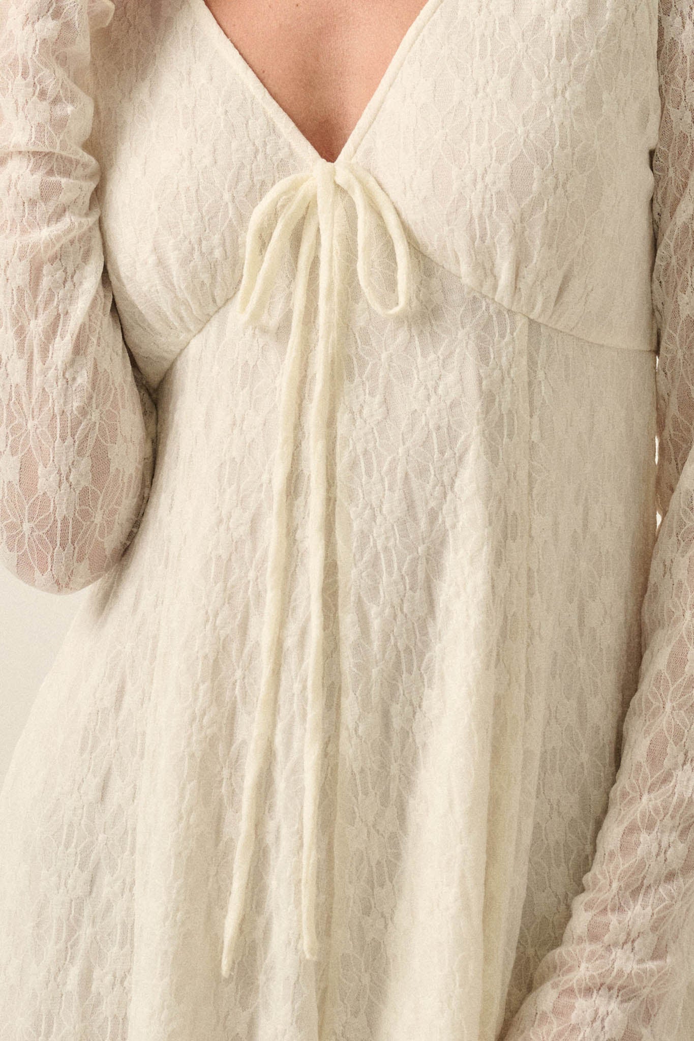 Just Lovely Floral Lace Long-Sleeve Babydoll Romper - ShopPromesa
