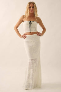 Beguiling Blooms Floral Lace Mermaid Maxi Skirt - ShopPromesa