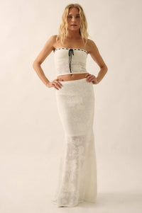 Beguiling Blooms Floral Lace Mermaid Maxi Skirt - ShopPromesa