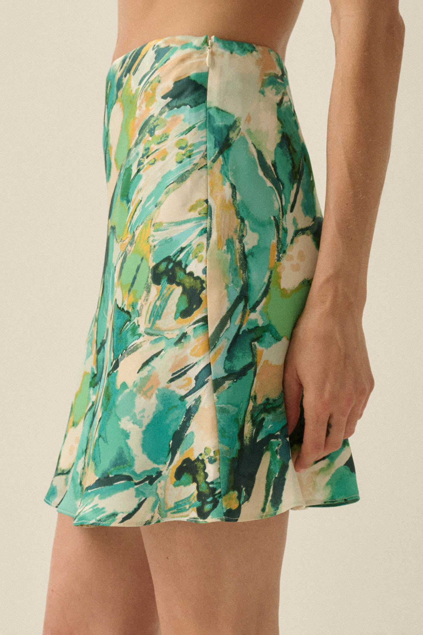Wildest Dreams Abstract-Print Satin Mini Skirt - ShopPromesa