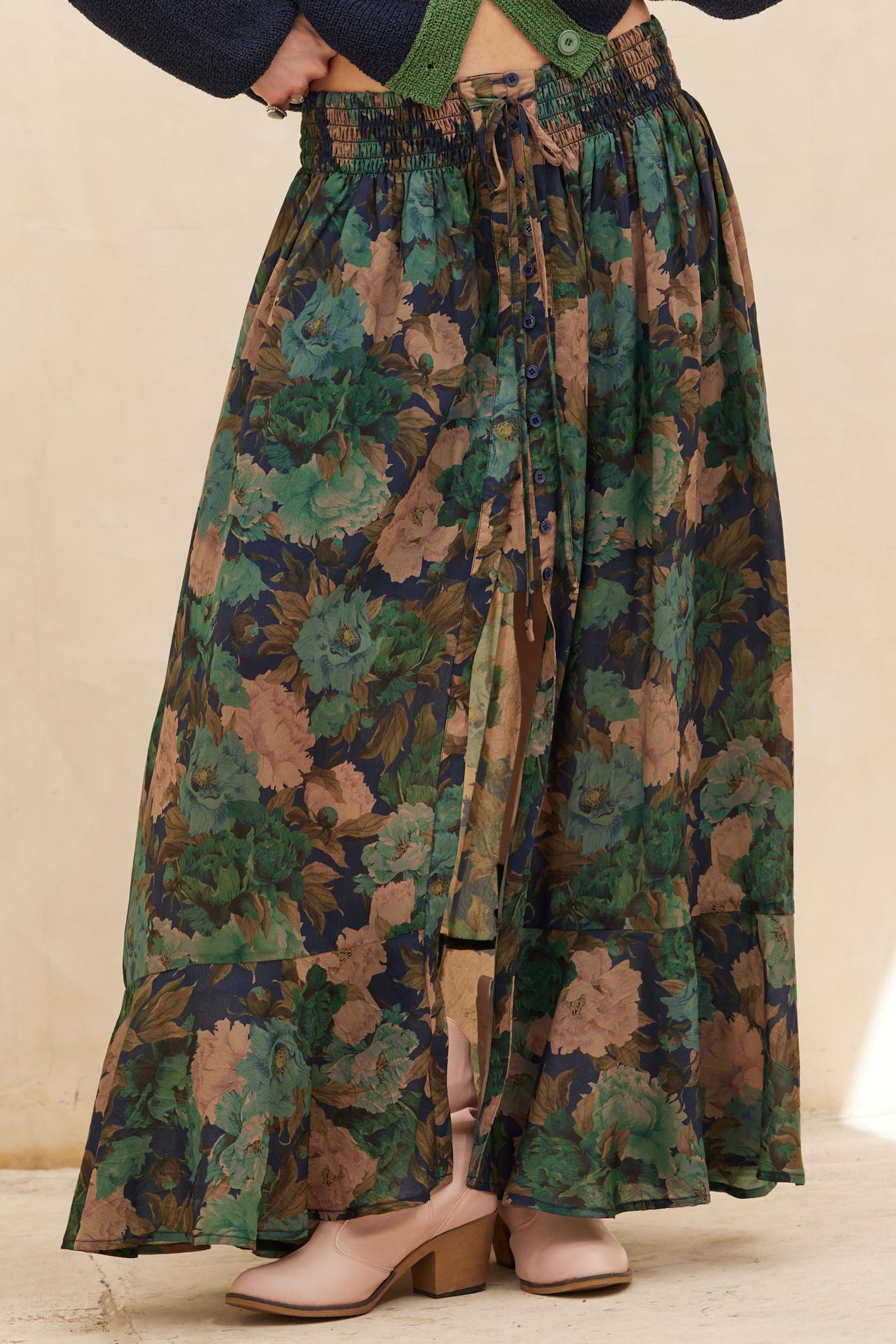 Pretty Potpourri Floral Button-Front Maxi Skirt - ShopPromesa