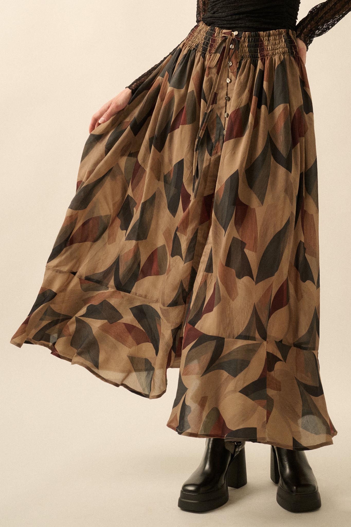 Modern Classic Abstract-Print Buttoned Maxi Skirt - ShopPromesa