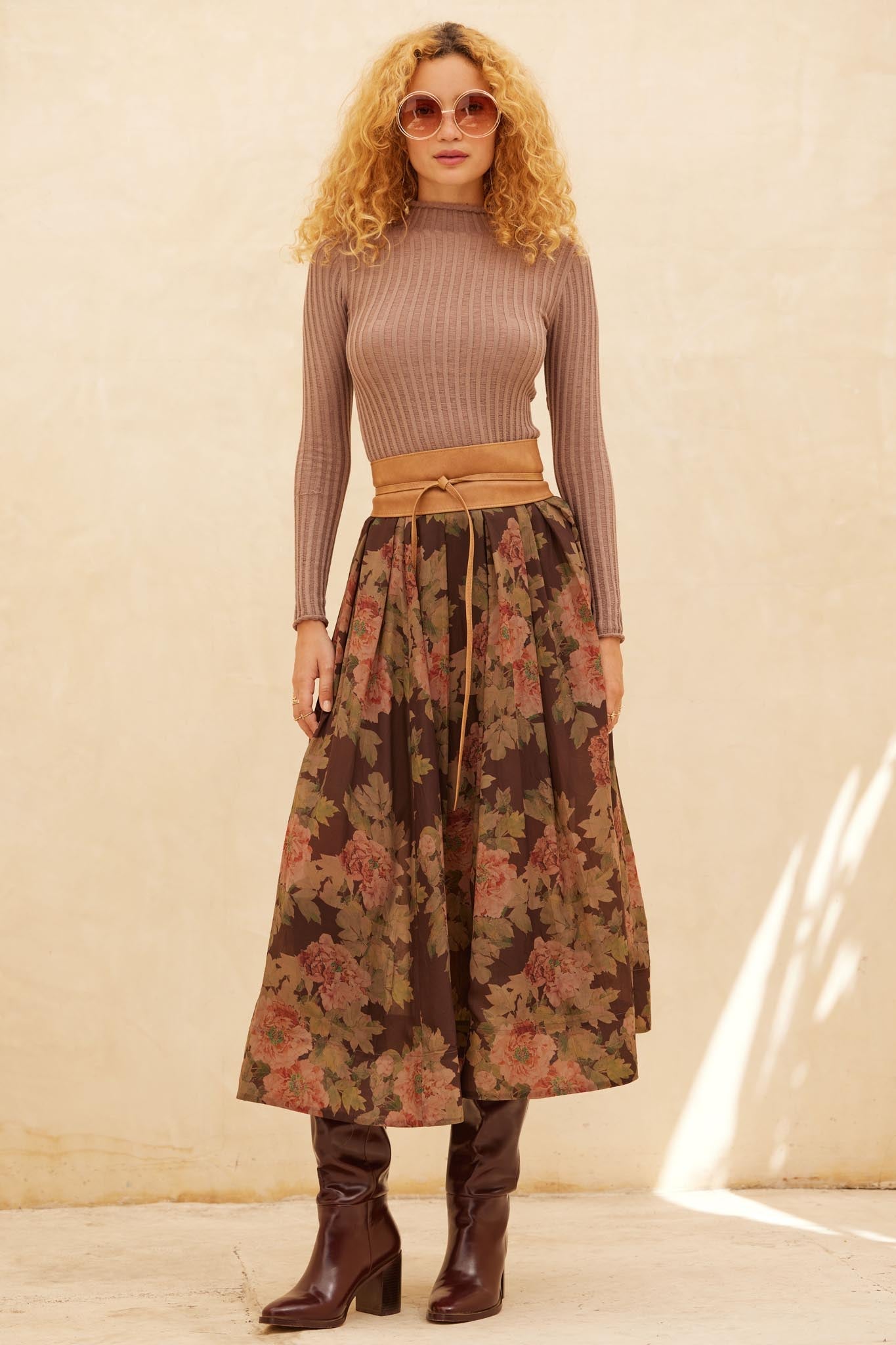 Blooming Tranquility Pleated Floral Midi Skirt - ShopPromesa