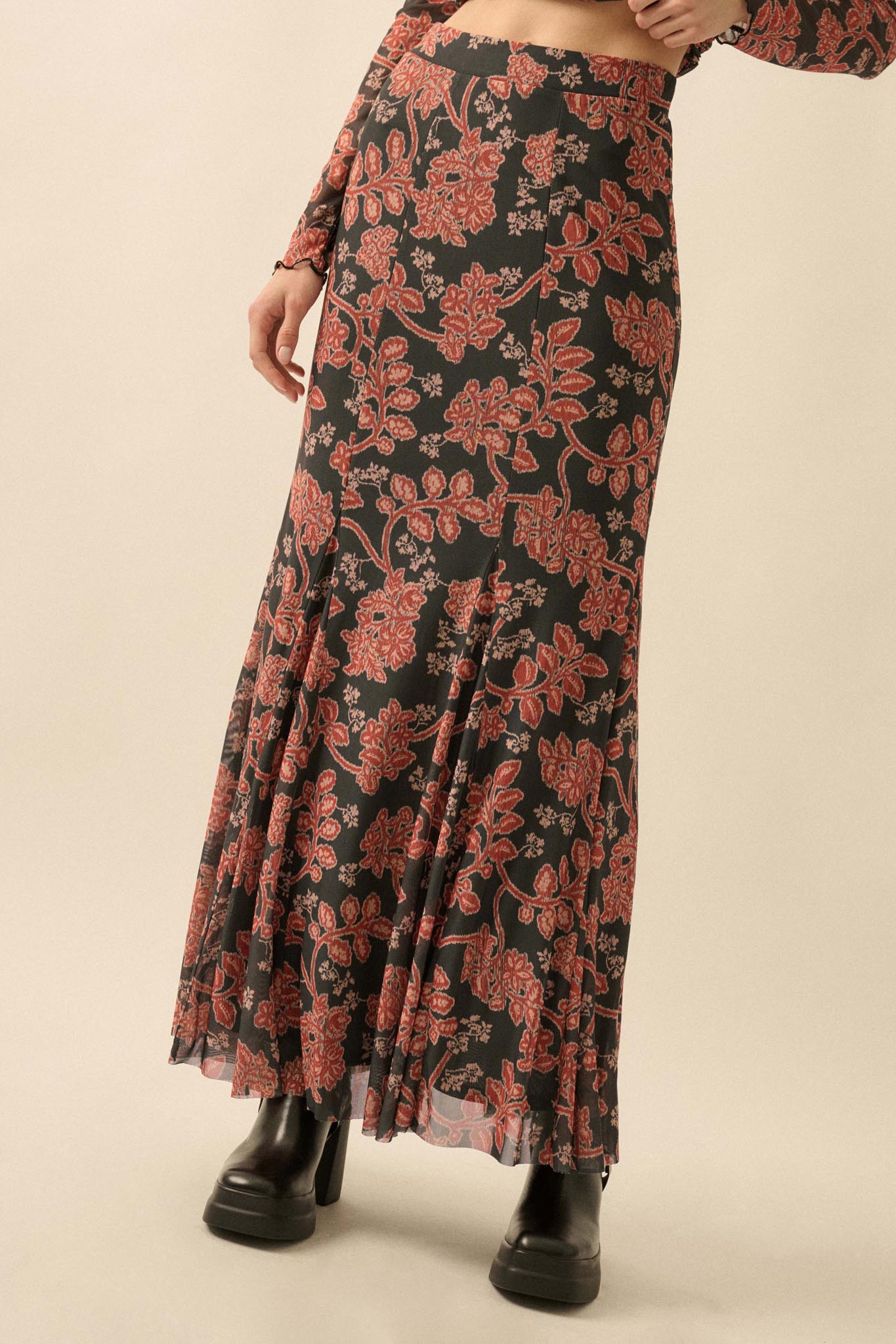 Going for Baroque Floral Mesh Godet Maxi Skirt - ShopPromesa